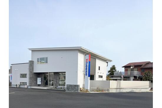 株式会社エヌハウス社屋外観